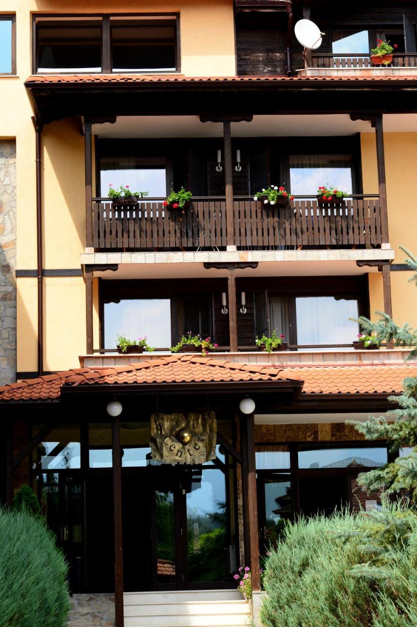 Hotel Center Aprilzi Exterior foto